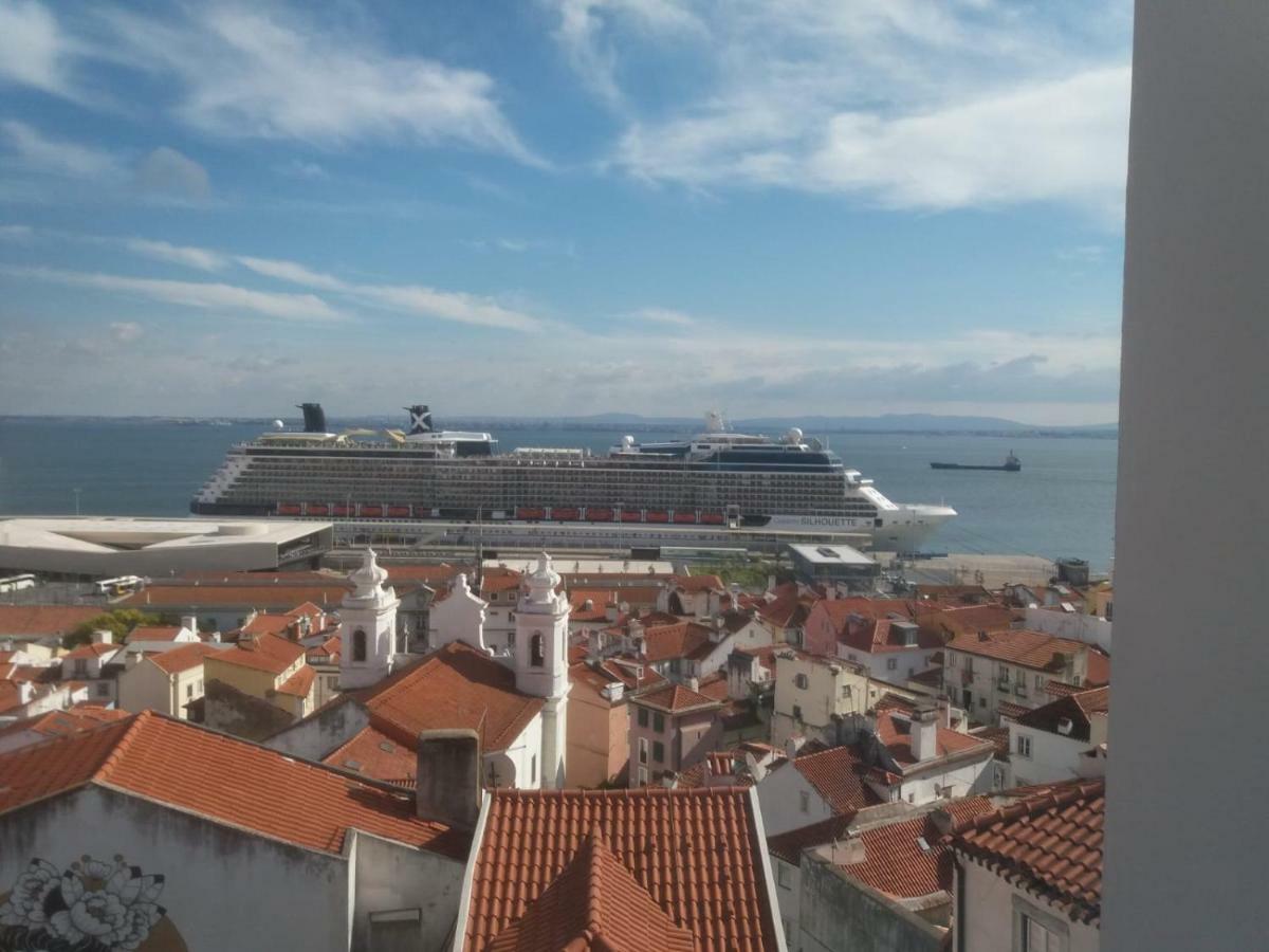 Miradouro De Santa Luzia Apartment Lisbon Exterior photo